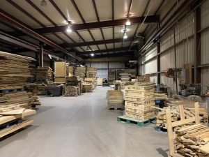 Optimizing Warehouse Space with Professional Pallet Removal Services